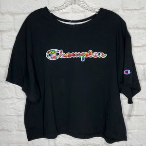 Champion cropped Flag Logo Tshirt